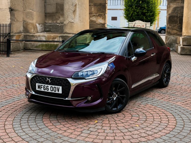 DS, DS 3, Hatchback, 2016, Manual, 1560 (cc), 3 doors