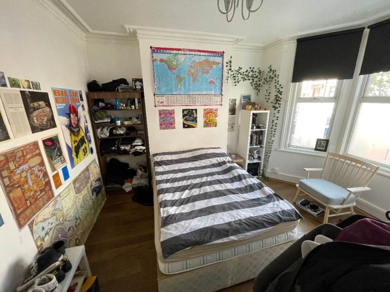 Room in Willesden Green - Subletting for 1 month!