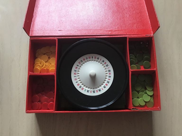 Games - Portable Roulette and giant playing cars
