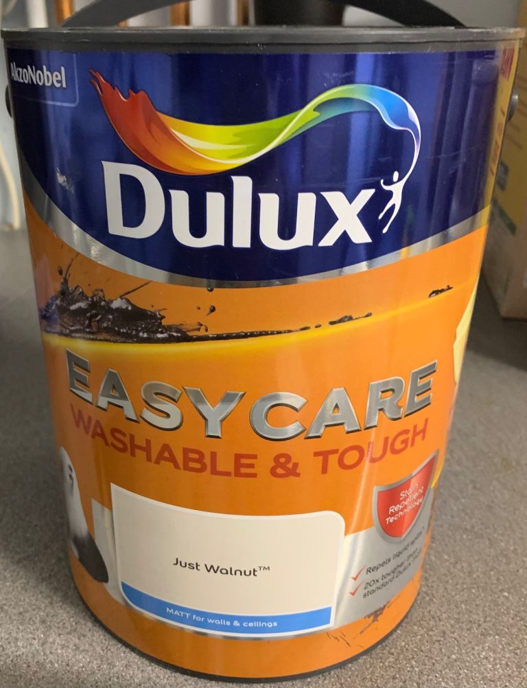 Dulux Matt Emulsion – Just Walnut, 5L (Unopened)