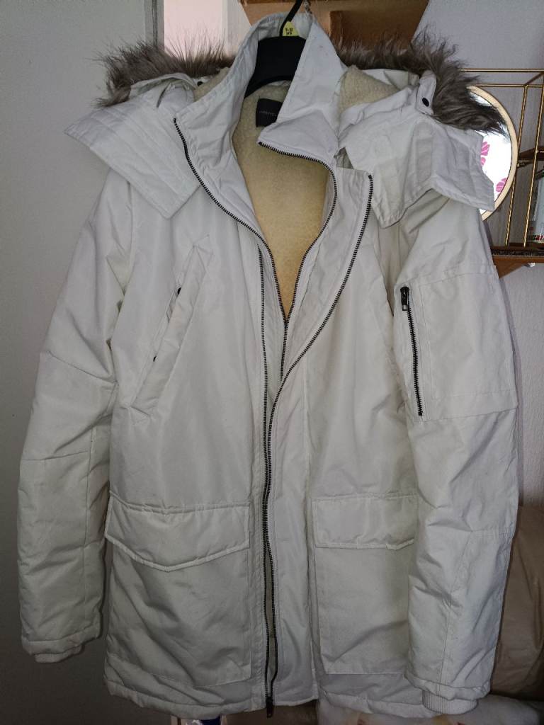 White Winter Parka Coat, French Connection size M with Faux Furr & hood #got stuff get cash