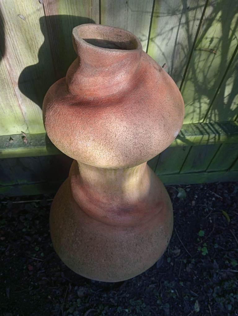 Large terracotta sculptural garden piece pot garden decoration 