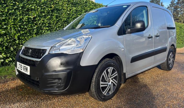 2019 Peugeot Partner 1.6 BlueHDi 854 SE All Terrain Vehicle Van 5dr Diesel