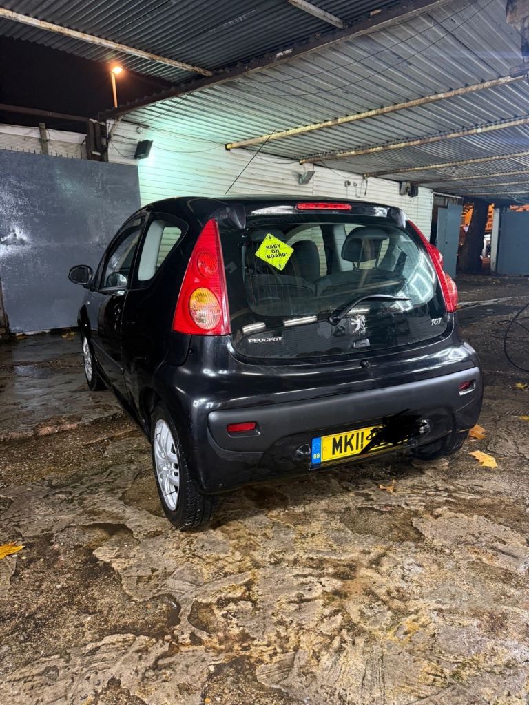 Peugeot, 107, Hatchback, 2011, Manual, 998 (cc), 3 doors