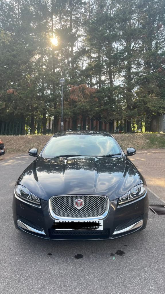2015 Jaguar XF 2.2d Luxury Auto 