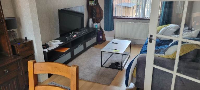 Room to let