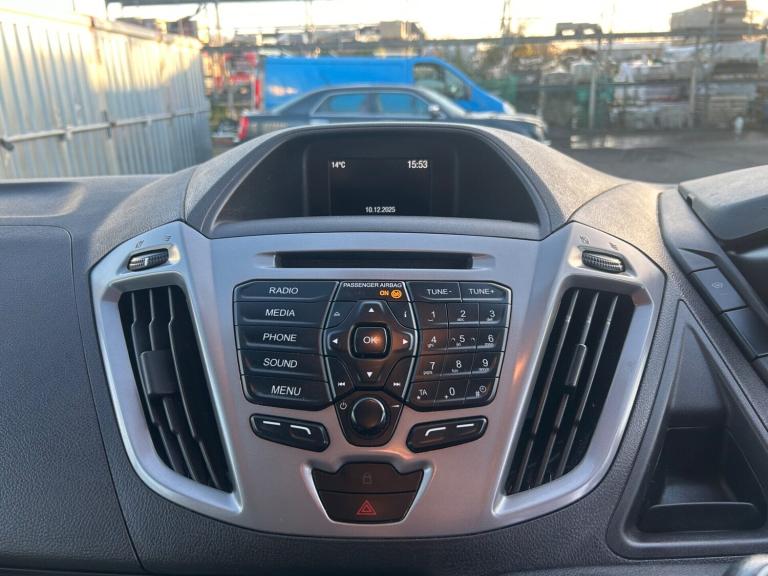 2017 Ford Transit Custom 310 TREND LR P/V 1 OWNER FROM NEW AIR CON REAR CAMERA Panel Van Diesel M...