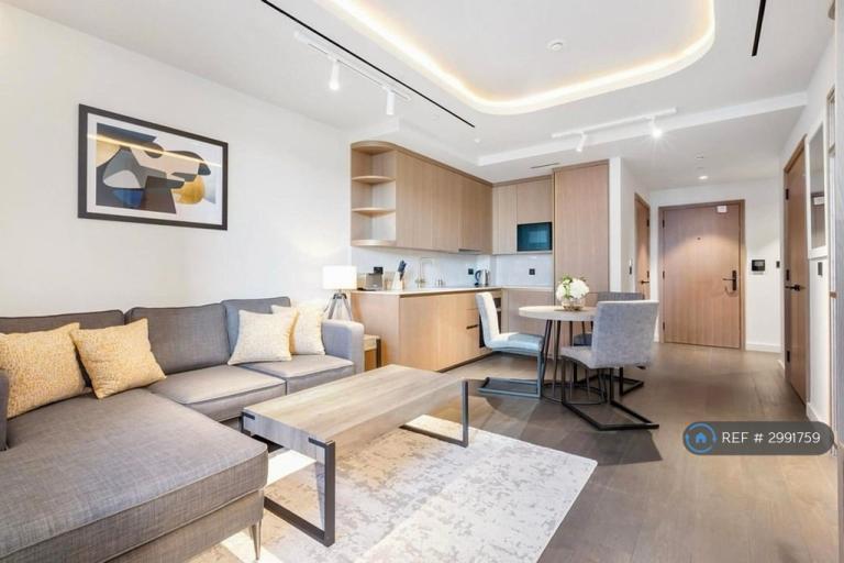 1 bedroom flat in Fareham St, London, W1F (1 bed) (#2991759)