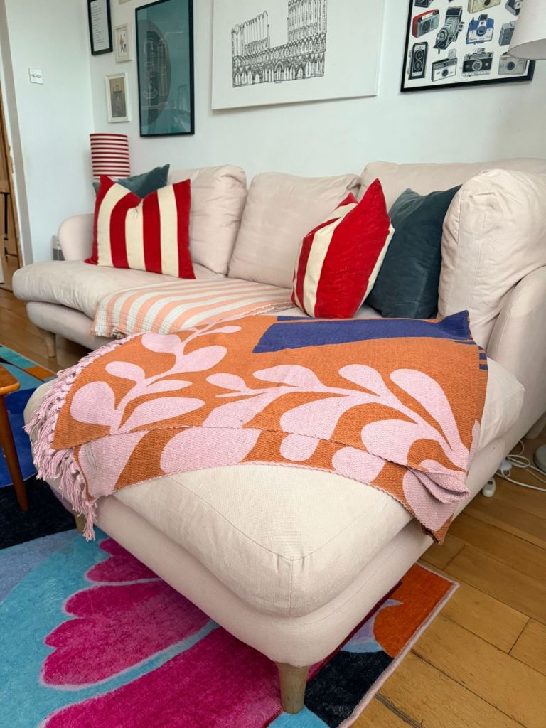 Loaf Dusty Pink Chaise Sofa 