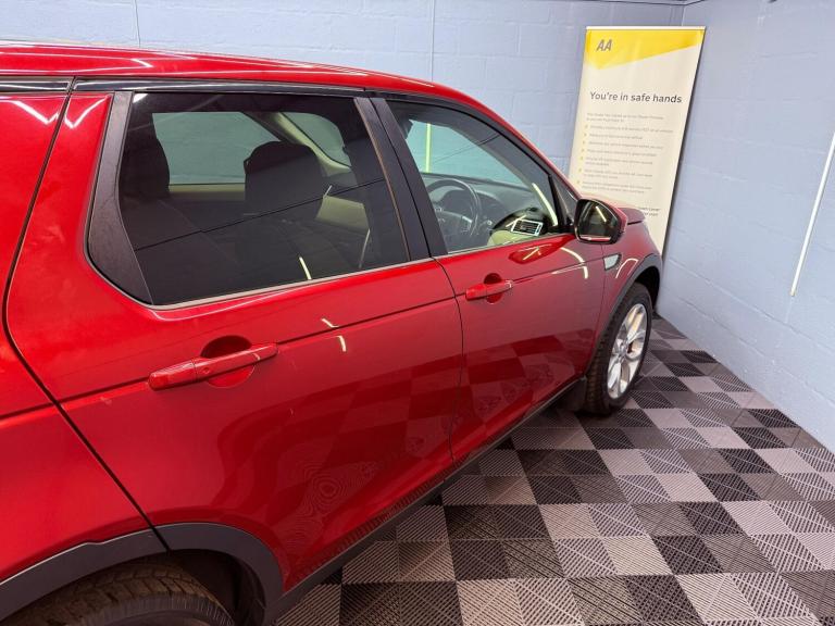 2015 Land Rover Discovery Sport 2.0 TD4 HSE Auto 4WD Euro 6 (s/s) 5dr ESTATE Diesel Automatic