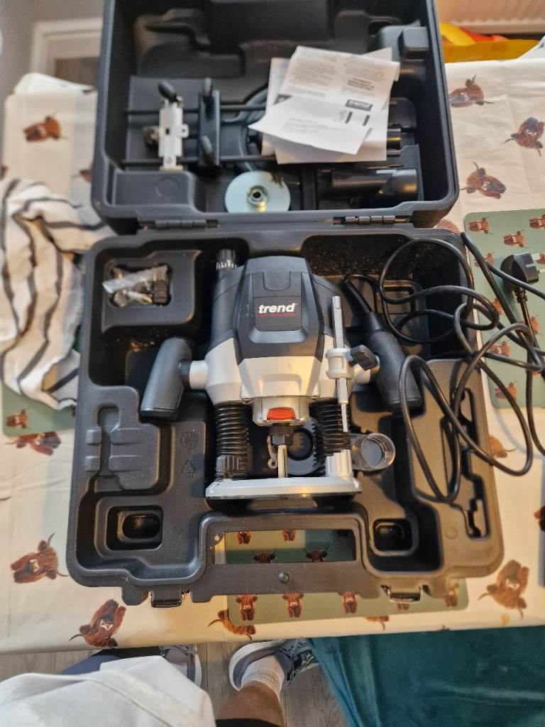 Trend T7E 1/2 inch Router in Good Condition with Case