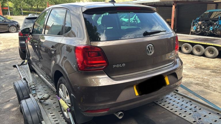 VOLKSWAGEN POLO 6C FOR BREAKING LH8Z 2014-2018 DOORS LIGHTS BUMPER ETC