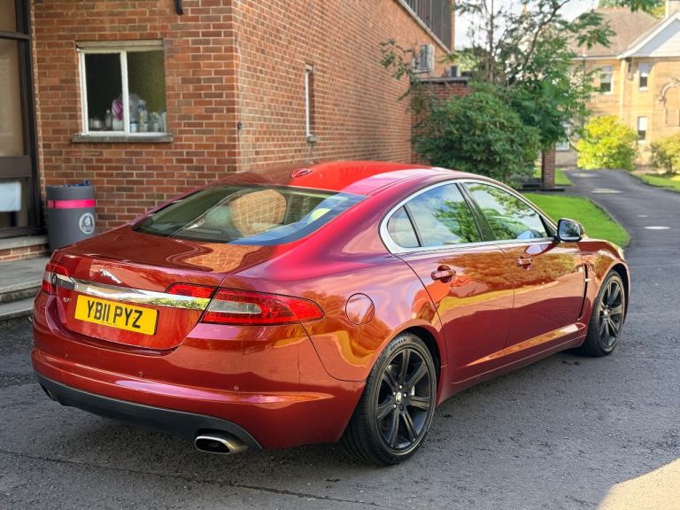 2011 Jaguar XF Luxury 3.0d V6 Automatic 