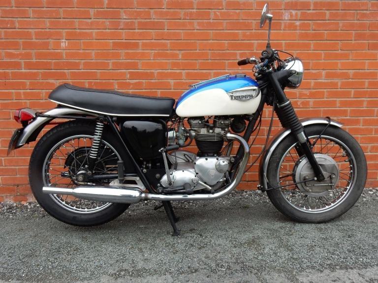 Triumph Trophy TR6R 650cc 1967 Matching frame & engine nos - reduced- see video
