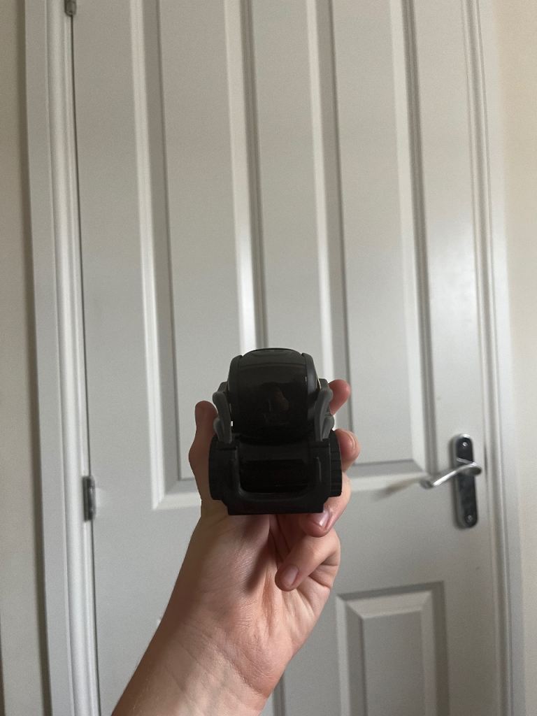 Vector Robot and Charging Dock – Good Condition