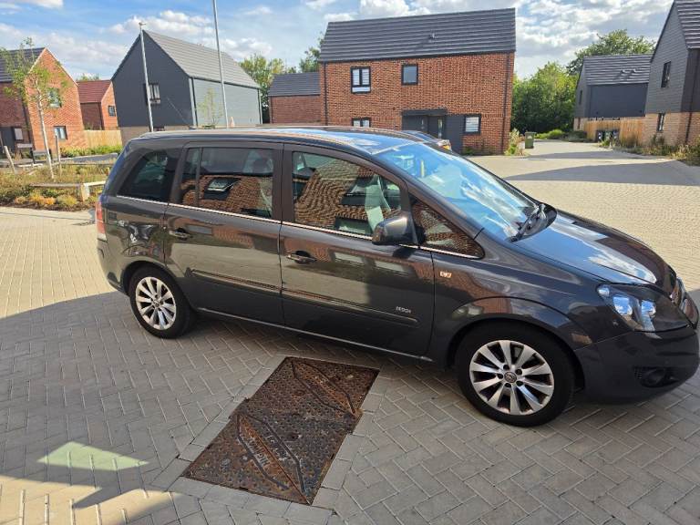 Vauxhall, ZAFIRA, MPV, 2014, Manual, 1686 (cc), 5 doors