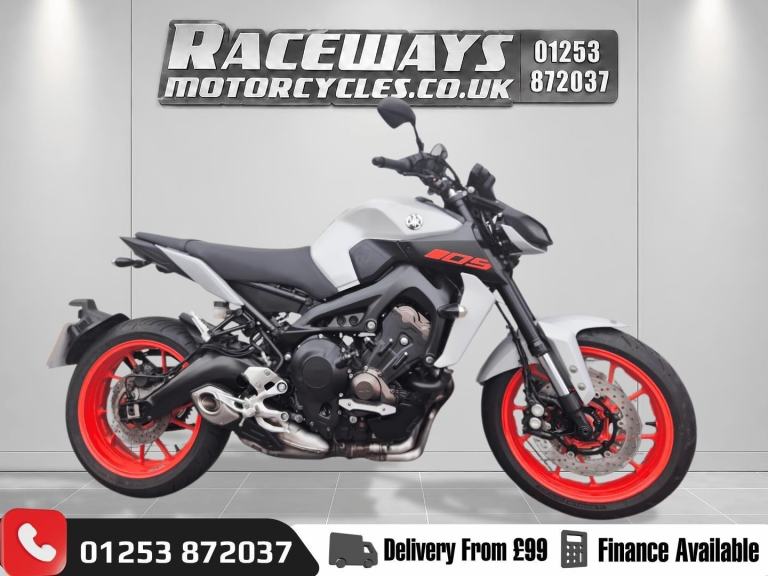 YAMAHA MT-09 2020 70 REG 19,195 MILES GREY USED MOTORCYCLE 847CC