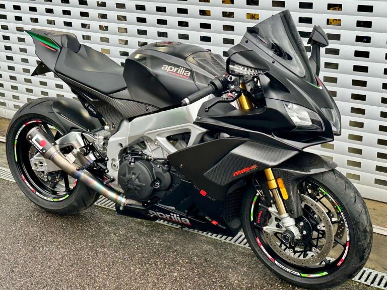 2019 Aprilia RSV 4 1100 FACTORY 1.1 RSV 4 1100 Factory Unlisted Petrol Automatic