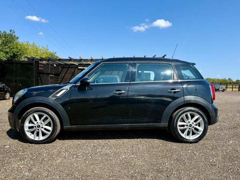 2013 MINI Countryman 2.0 Cooper SD Euro 5 (s/s) 5dr HATCHBACK Diesel Manual