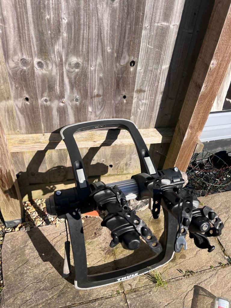 Thule boot bike rack (two bikes)