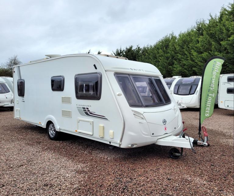 Swift Charisma 550 2010 Single Axle 4 Berth - Fixed Bed, Solar Panel