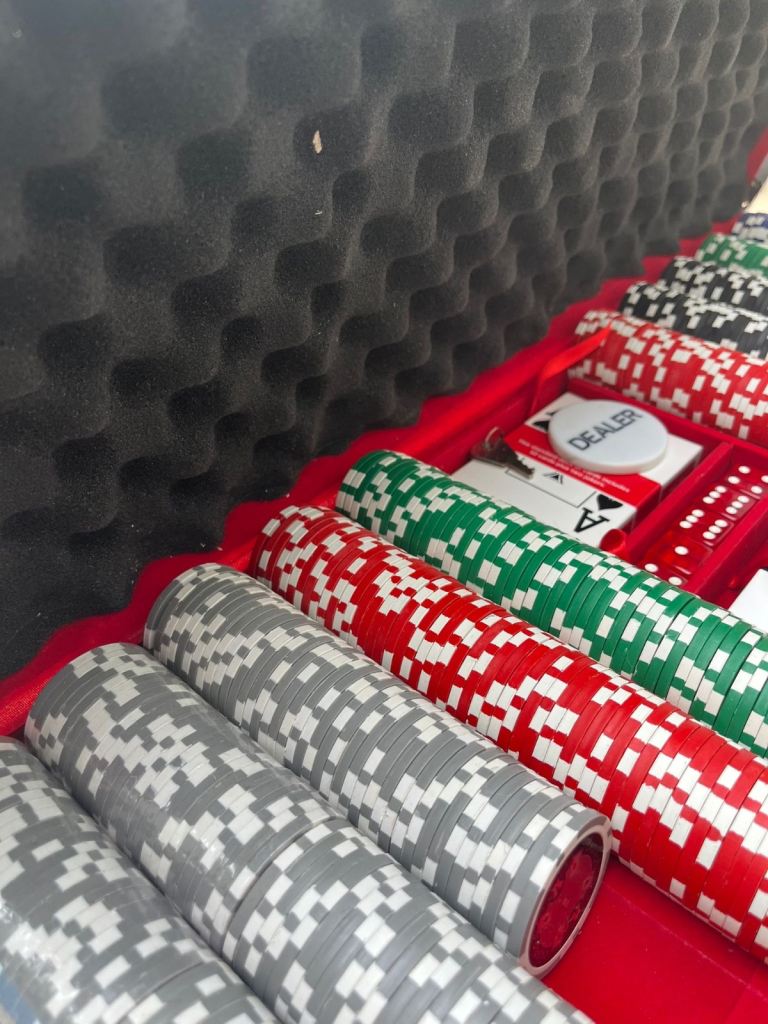 Professional poker Chip Set with Case – Casino-Style Kit