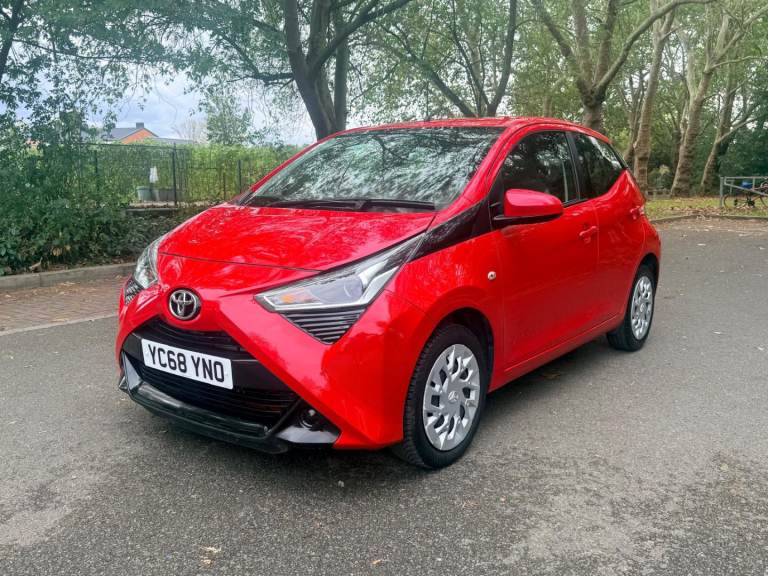 Toyota, AYGO, Hatchback, 2018, Manual, 998 (cc), 5 doors
