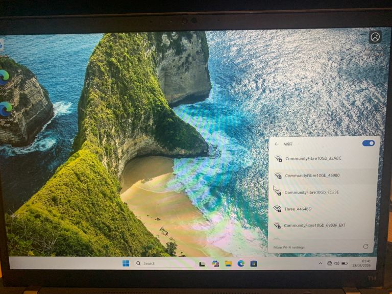 Practically new Lenovo ThinkPad T14 Gen 4, 99.9% battery life, purchased in December 2024.