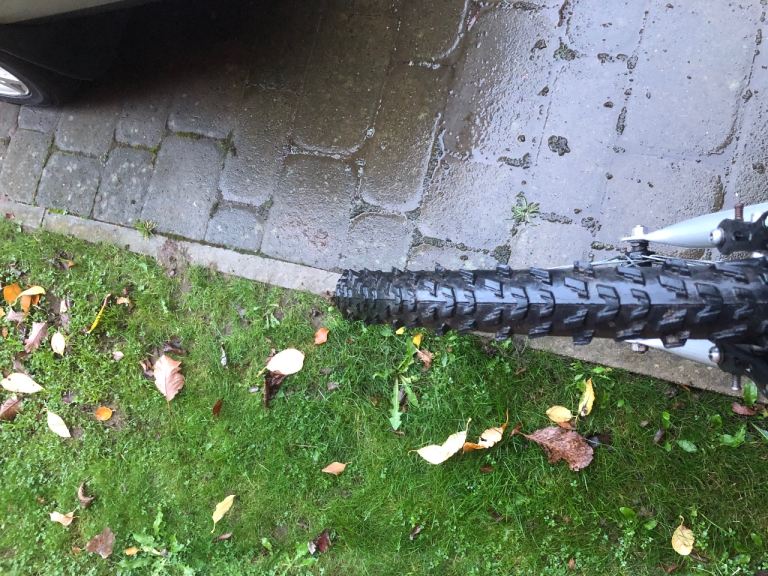 Girls lady’s mountain bike full suspension adult to junior 26” wheels 16” frame bicycle 