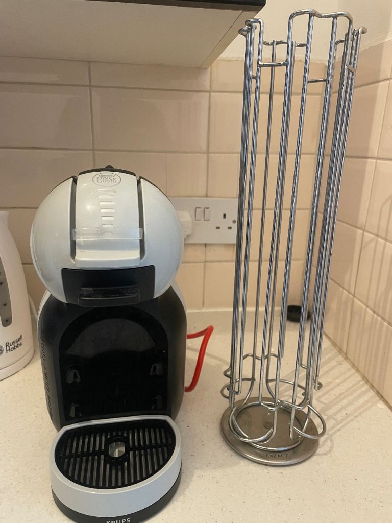 Nescafé dolce gusto coffee machine 