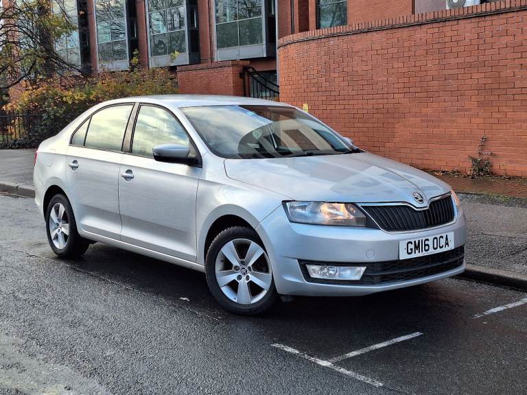 Skoda, RAPID, Hatchback, 2016, Manual, 1197 (cc), 5 doors £20 road tax 