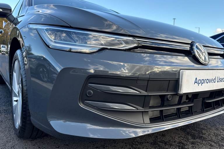 2025 Volkswagen Golf 1.5 eTSI 150 Match 5dr DSG Hatchback PETROL Automatic