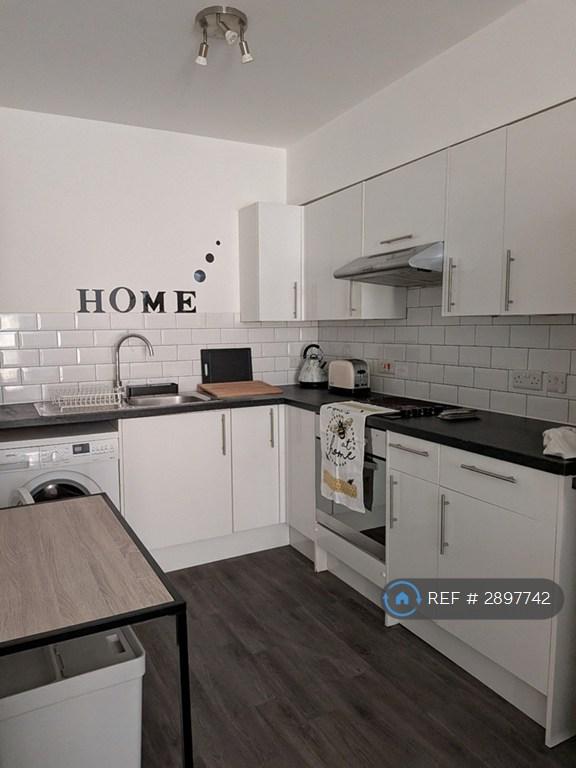 2 bedroom flat in Bedford Place, Southampton, SO15 (2 bed) (#2897742)