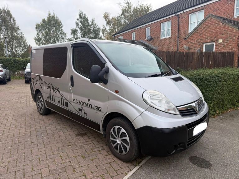 Vauxhall VIVARO, Campervan/Day Van, 2011, Manual, 1995 (cc)