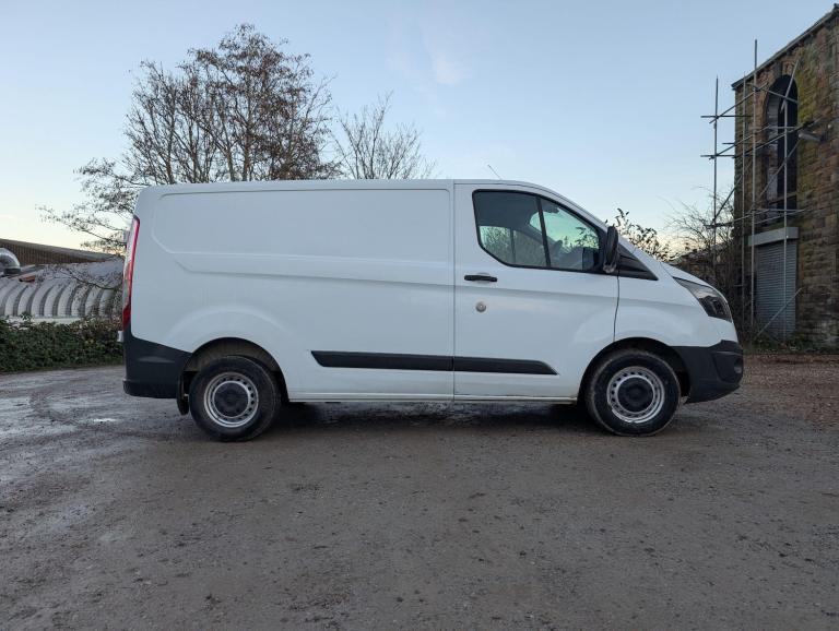 2016 Ford Transit Custom 2.0 TDCi 270 L1 H1 5dr PANEL VAN Diesel Manual