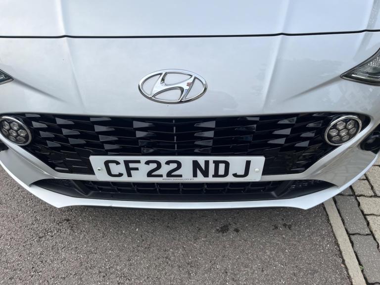 2022 Hyundai i10 1.0 Premium Euro 6 (s/s) 5dr HATCHBACK Petrol Manual