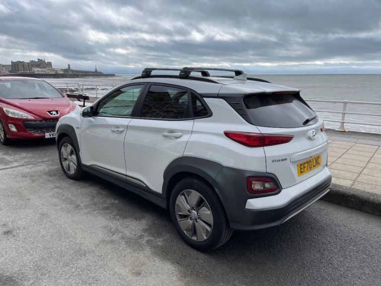 Roof bars for Hyundai Kona