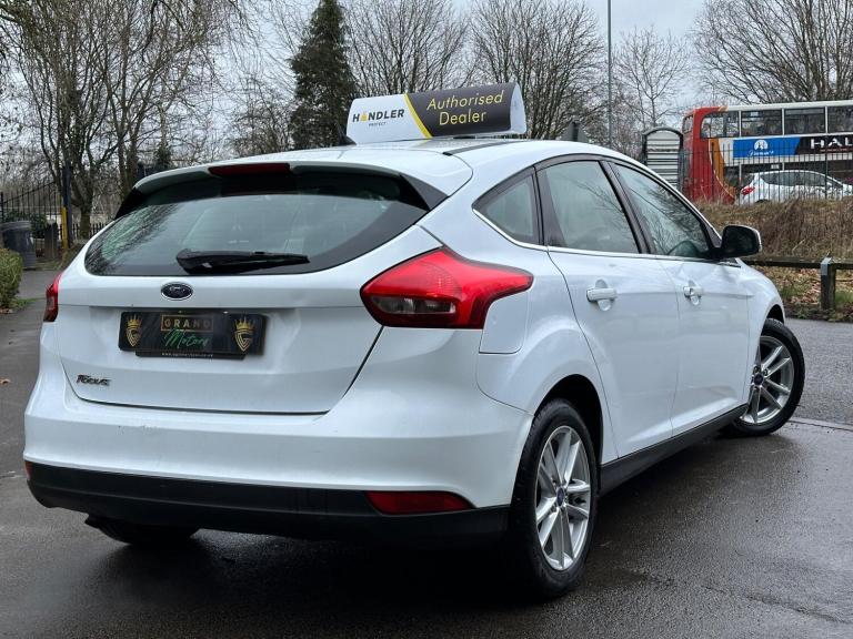 2016 Ford Focus 1.5 TDCi Zetec Euro 6 (s/s) 5dr HATCHBACK Diesel Manual