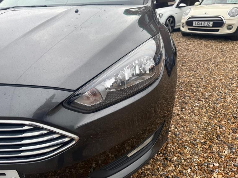 2017 Ford Focus 1.0 EcoBoost 125 Zetec Edition 5dr HATCHBACK PETROL Manual