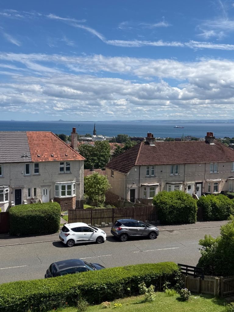 3 bedroom property to let in Kirkcaldy 