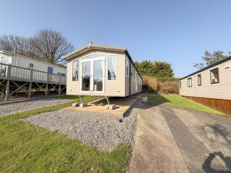 Swift Bordeaux in Narberth  - Lodge / Caravan 