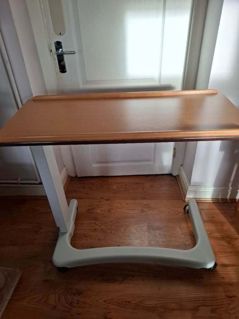 Overbed table