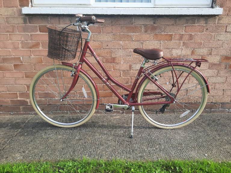 Pendleton Somerby City Bike - Red, 7 Speed, Basket & Rack