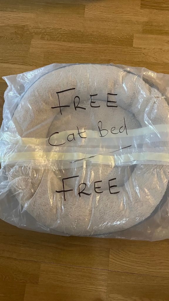 FREE CAT BED