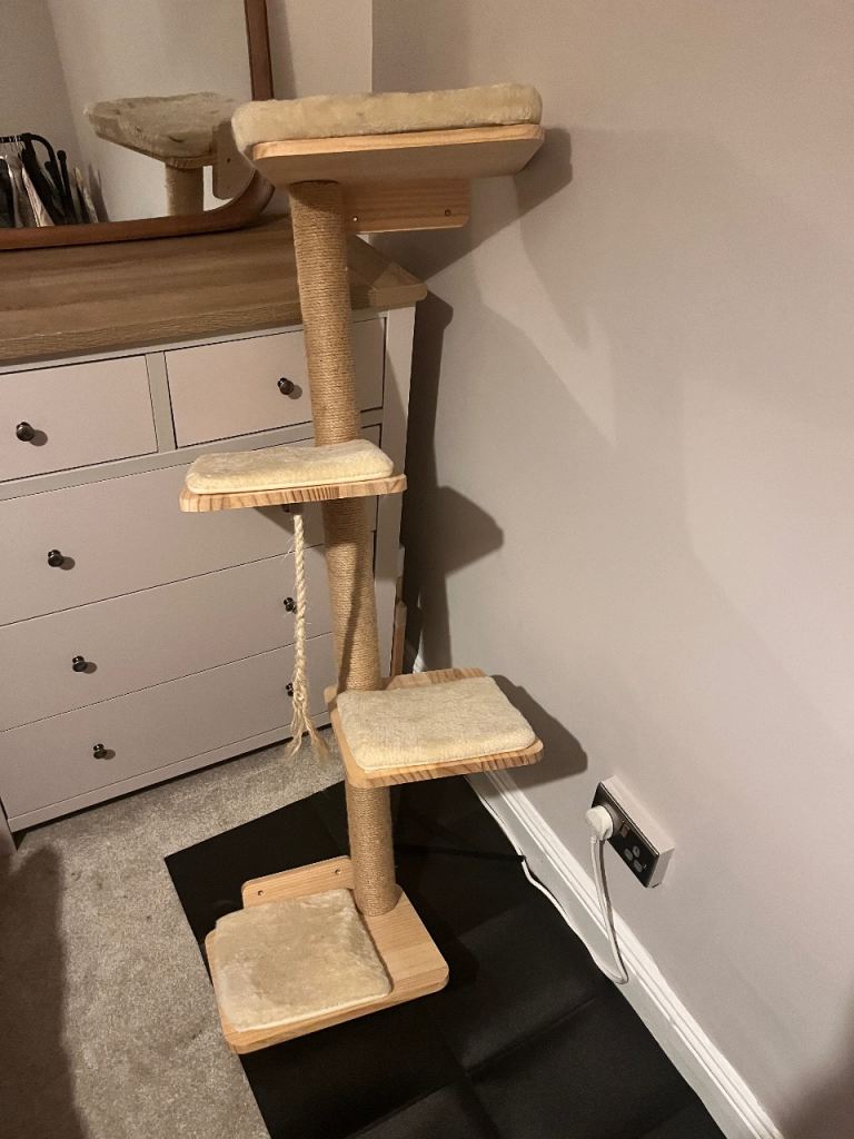 Cat wall mounted shelves and perches
