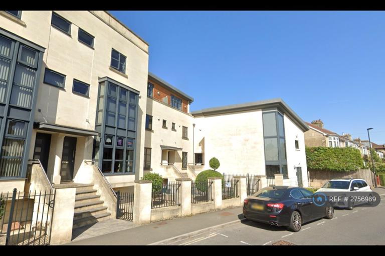 3 bedroom house in St John's Road, Bath, BA2 (3 bed) (#2756989)