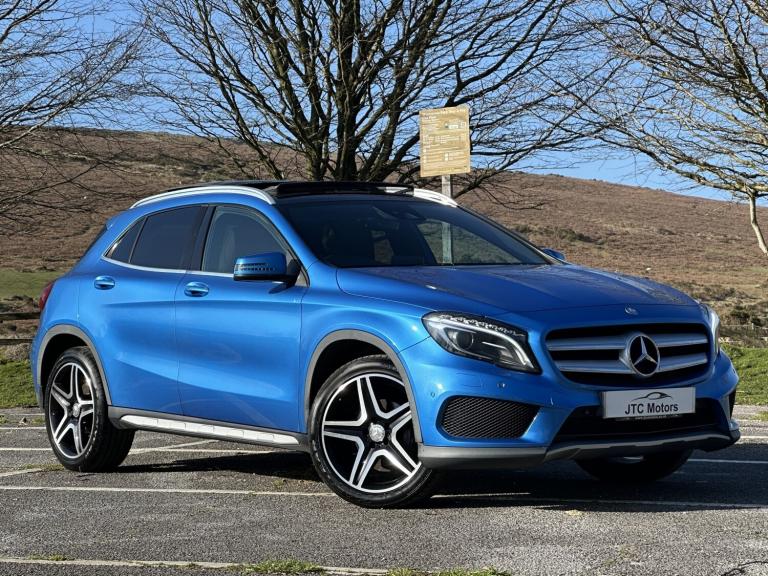 MERCEDES-BENZ GLA GLA 200 AMG Line 5dr [Premium Plus] Man, petrol, blue + 1