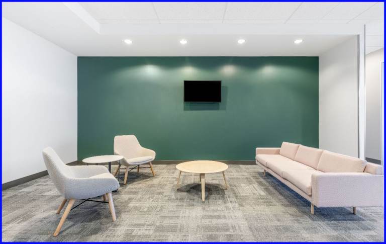London - W1T 4TQ, Flexible Plug-and-Play Therapy & Consultation Rooms at Regus Tottenham Court Road
