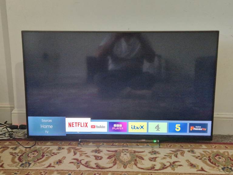 Toshiba Smart TV HDR 4K Ultra HD Led 49 inches for sale 