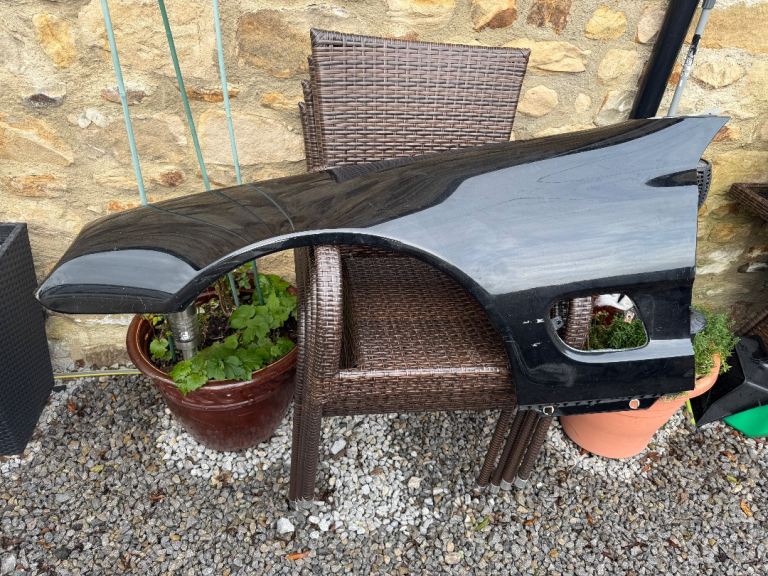 Mercedes SL front passenger side wing. 